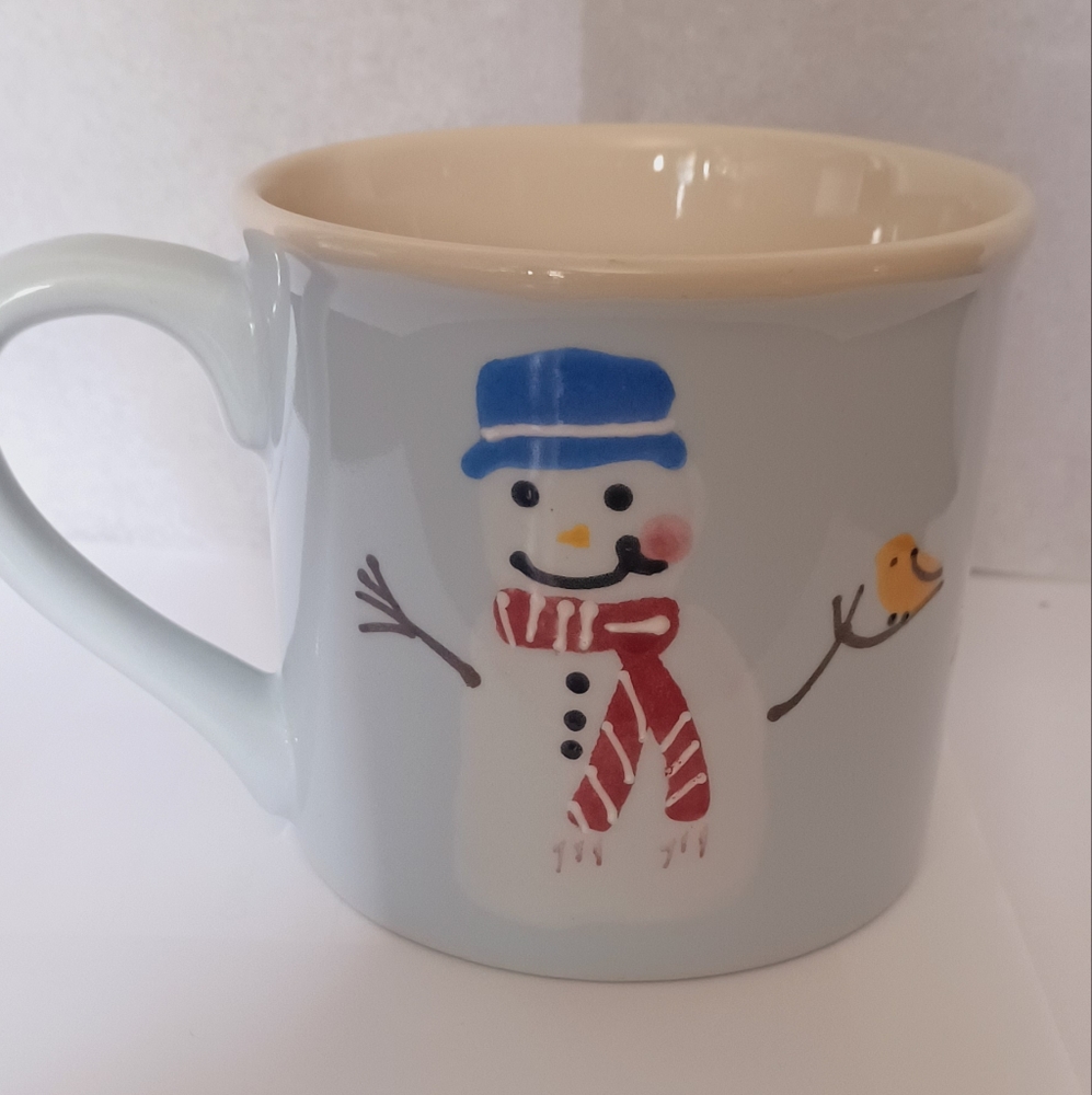 Hartstone Pottery Snowmwne and birds 12oz mug